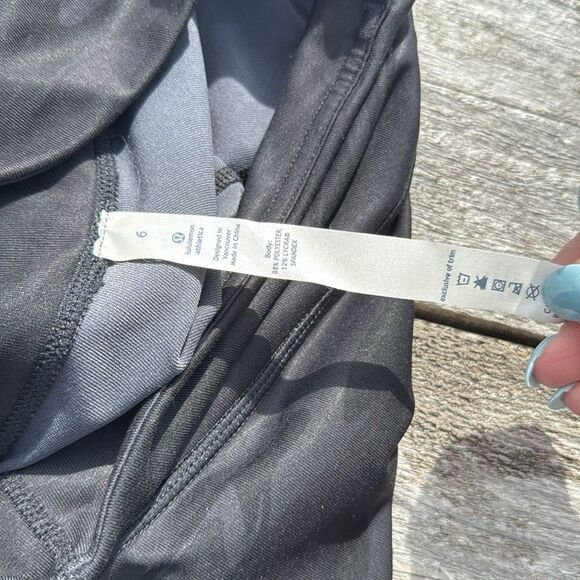 Lululemon Wunder Under Crop Luon Vintage‎ black camo size 6 NWT 20.5" - Picture 5 of 7